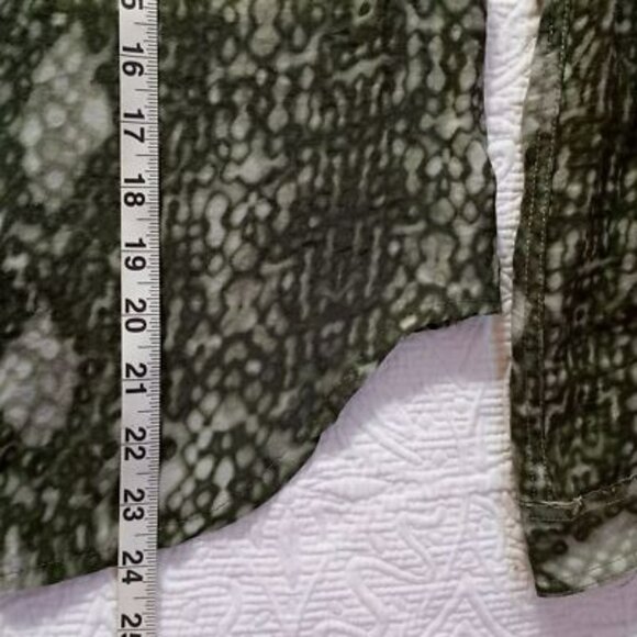 Calvin Klein Jeans Green Snake Print Button-Up Shirt Size M Womens Bohemia - Picture 9 of 9